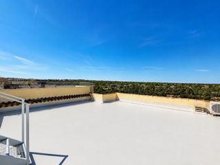 Apartamento  Escandinavia. Imperdible piso planta alta con vistas despejadas