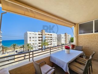 Apartament  Calle calle islas baleares. Piso con vistas al mar, terraza, estudio independiente y garaje