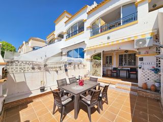 Casa a Calle escandinavia 72. Altomar ii   espectacular planta baja en gran alacant  con barba