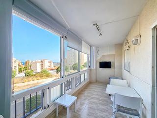Apartament a Los Arenales del Sol. Precioso piso en planta baja con vistas al mar
