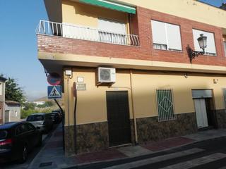Casa a Río miño 5. Venta  casa en elda