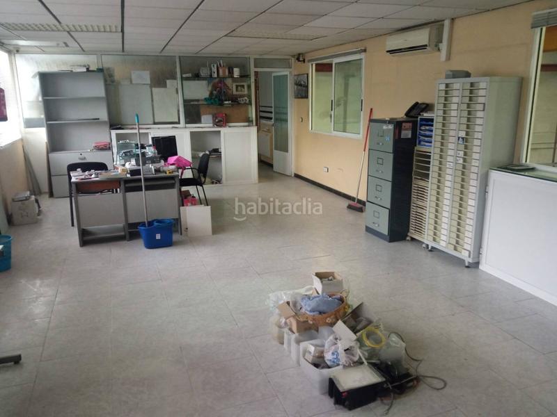 Foto 49e9f3f6-3ecd-4ca5-ba59-e9a51e575f9e. Nau industrial a Petrer