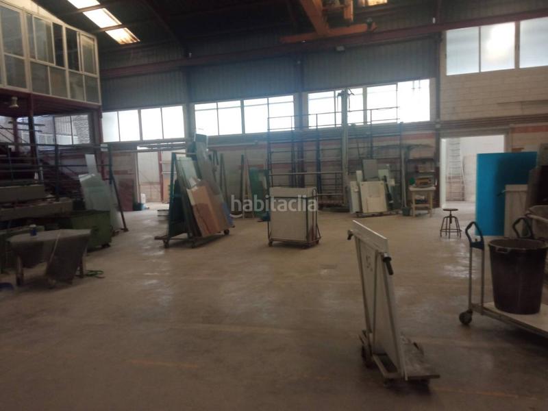 Foto 6566bcab-7b61-4093-9fa9-9da78cf82e38. Nau industrial a Petrer