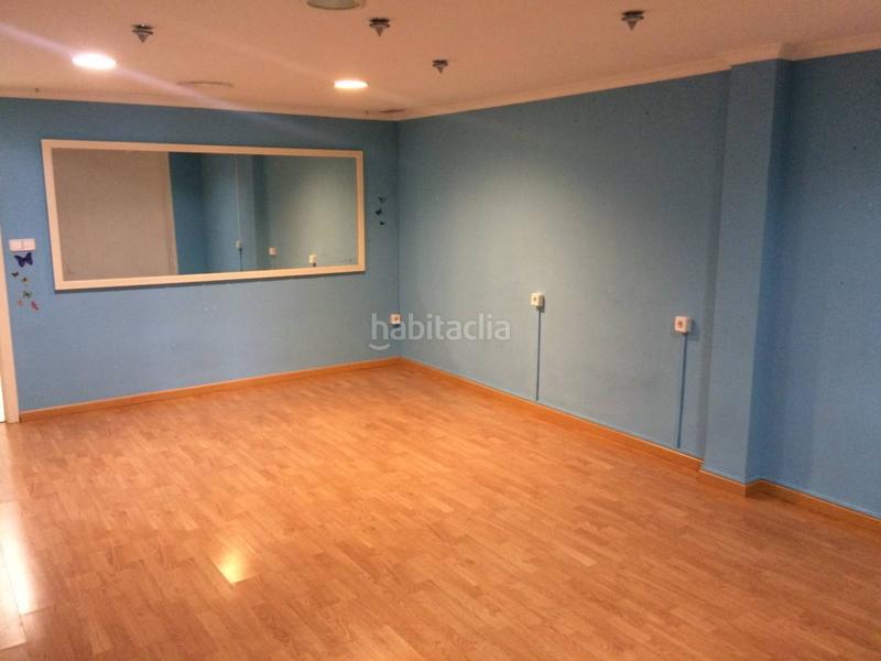 Foto b14af2c8-fa73-4221-969c-9e45683c91e2. Locale commerciale in juan carlos i 28 in Plaza Castelar - Mercado Central Elda