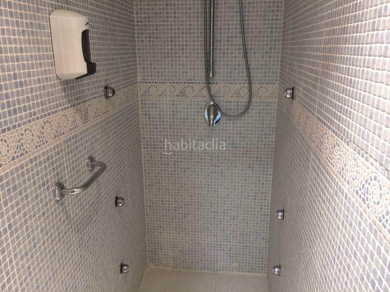 Foto de21d1f3-6f07-45a4-9689-e3f2ca1d9bdb. Locale commerciale in juan carlos i 28 in Plaza Castelar - Mercado Central Elda