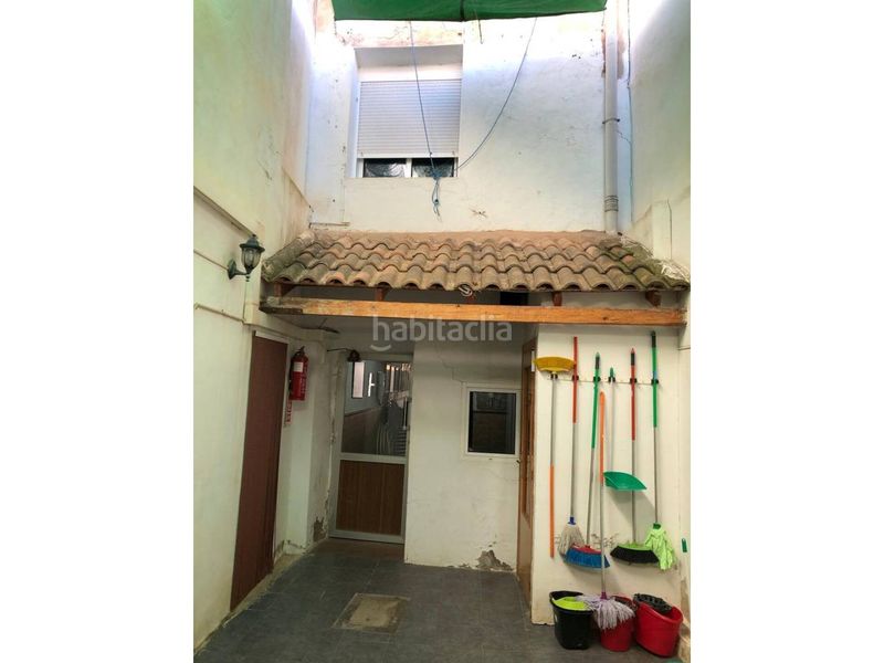 Foto 20e8e892-9115-40a1-82e9-c0aba7aab424. Local comercial a Centro Elda