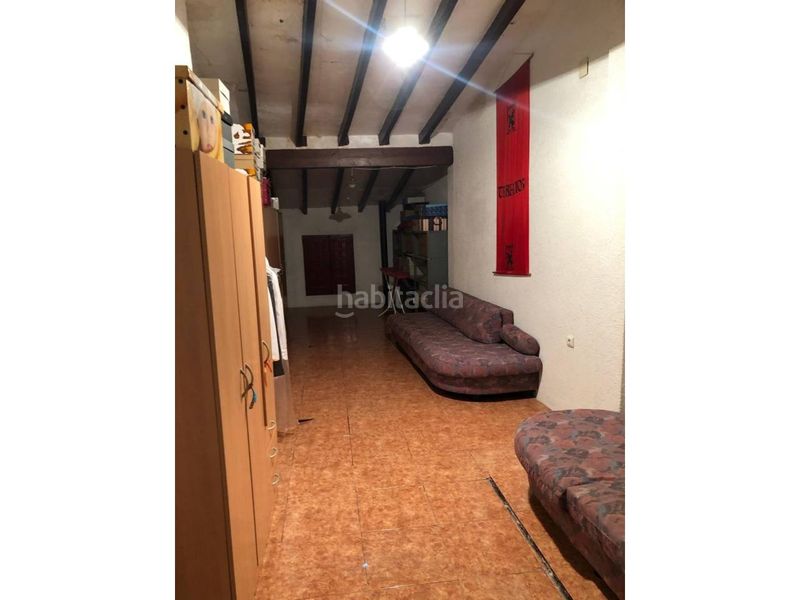 Foto f37dbc82-7e20-46dc-abb1-ace1b7b07d98. Local comercial a Centro Elda