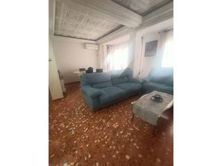 Pis  Francisco quevedo. Piso en elda, cerca de la gran avenida.