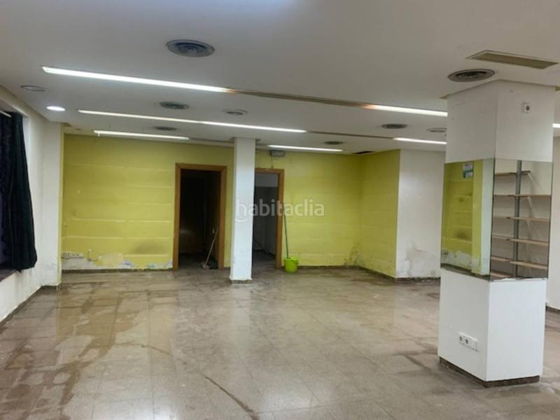Foto 762aa806-6e38-4574-ba71-c2ea86953e2a. Local comercial se vende ampli local en Fraternidad Elda