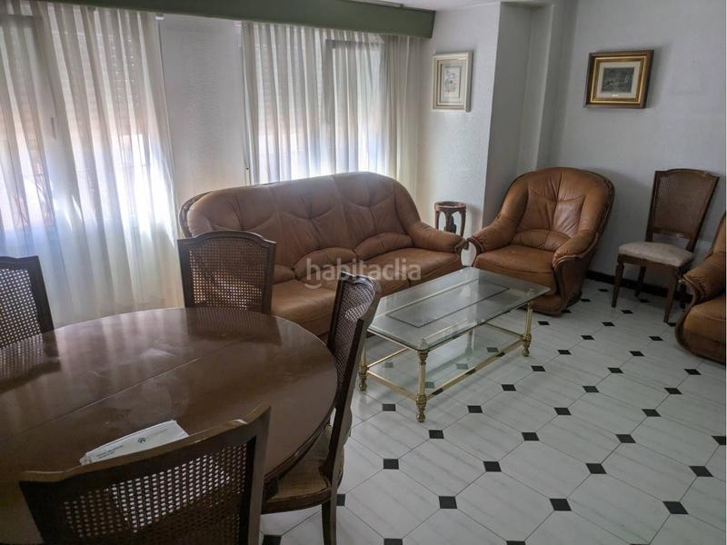 Foto 94d3319d-72a4-4895-8d73-c099d25e85e3. Piso venta de piso en Plaza Castelar - Mercado Central Elda