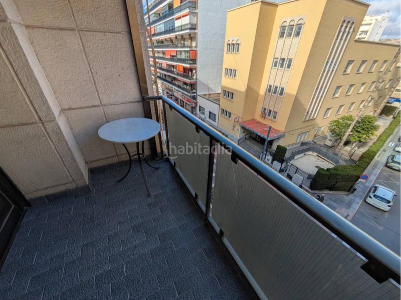 Foto b3cb64c9-baa7-452a-bf4b-3d00b2cd01b0. Etagenwohnung in Plaza de Toros-Avenida Chapí-Trinquete Elda