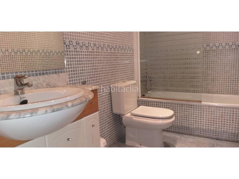 Foto 3badd674-9e56-4c12-abdc-04ac90e0a5fb. Flat with parking in Centro Elda