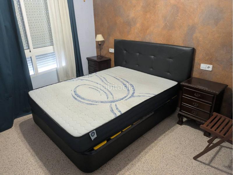 Foto 3c1b93cb-7635-436d-a02f-ec0f69d57003. Flat with parking in Centro Elda