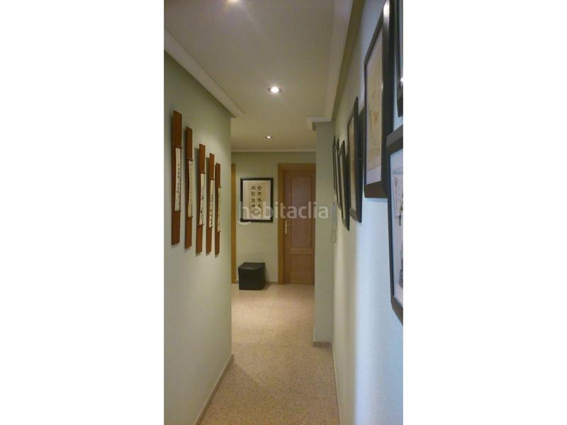 Foto 8b5644ef-efa6-4727-8f7b-3ccef6200c21. Flat with parking in Centro Elda