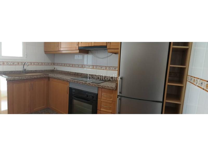 Foto fadda28c-49a4-4ad5-a206-928520eba0bf. Flat with parking in Centro Elda