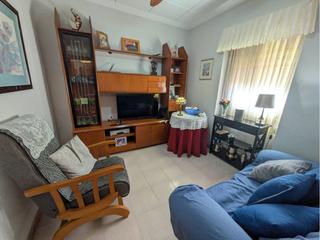 Pis a Plaza Castelar - Mercado Central. Venta de piso en elda