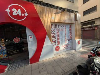 Rent Business premise  Calle pi i margall. Local comercial en alquiler en elda