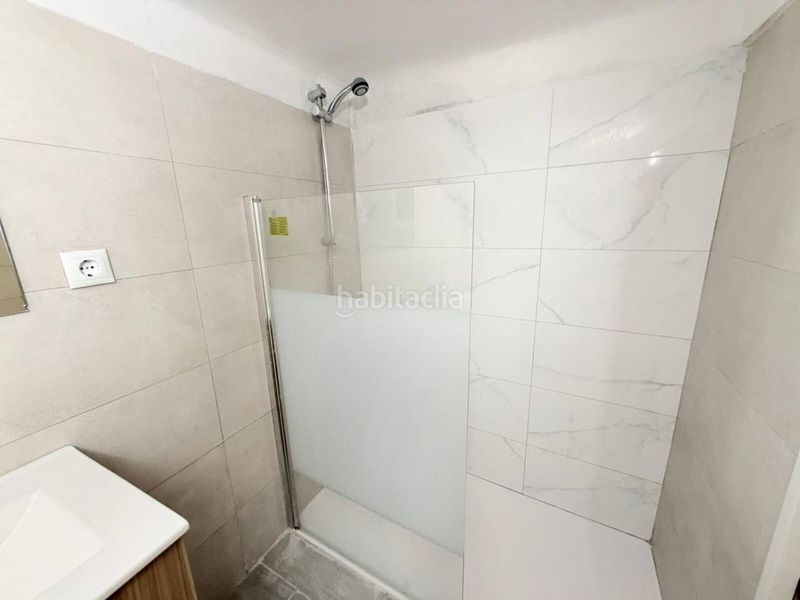 Foto 2557253a-17e8-4b50-8c42-0d54186d71f1. Casa a Centro Elda