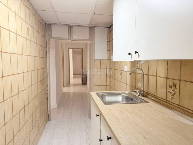 Foto 67f468f0-c715-442e-8423-209b518c8331. Casa a Centro Elda