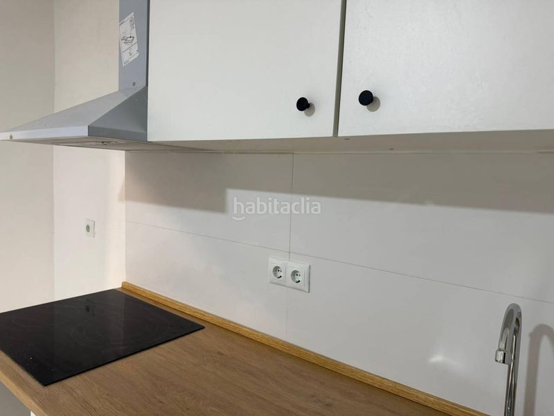 Foto 7751f085-6866-4559-a67d-d2f682f8b5ef. Casa a Centro Elda