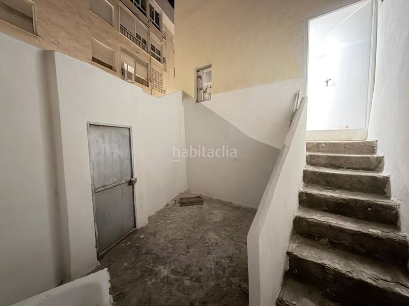 Foto b3771b62-6ddc-429a-86f8-322df3d90ac9. Casa a Centro Elda