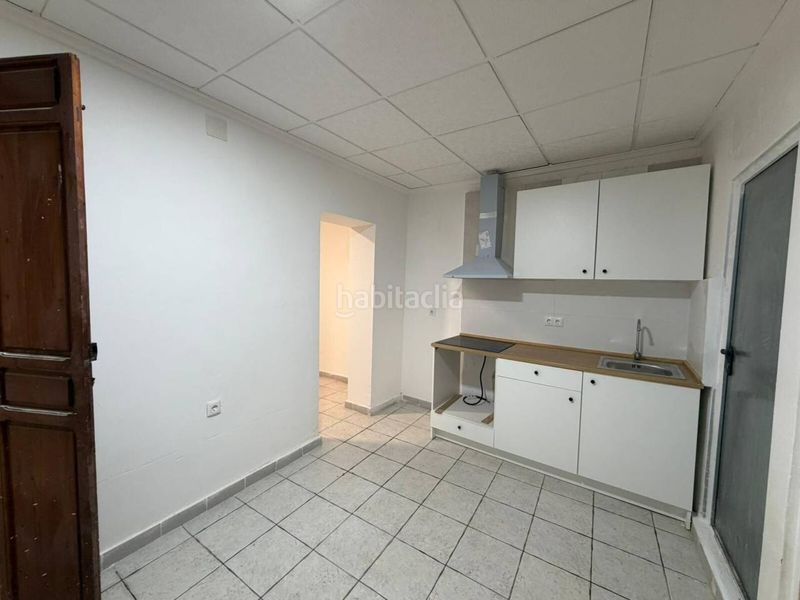 Foto bf363fba-14f7-4262-8434-df65be76f636. Casa a Centro Elda