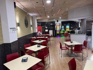 Pas-de-porte Local commercial à Avenida alfonso xiii 15. Traspaso de restaurante en elda oportunidad única