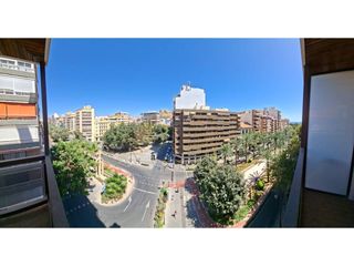 Pis  Avenida doctor gadea. Venta de piso amplio en ensanchediputaci�n, alicante