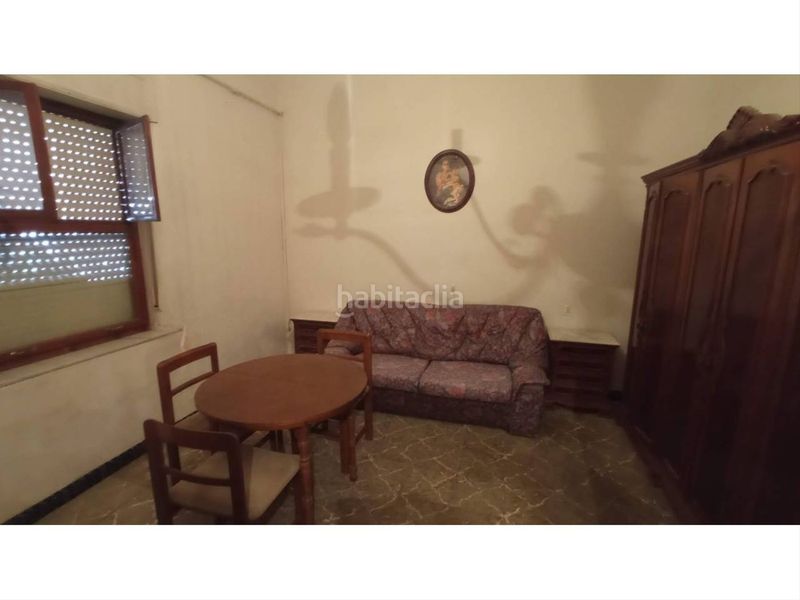 Foto cb48134f-28e7-4756-a67e-f32026ae849a. Chalet con riscaldamento in Centro Elda