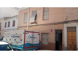Casa  Campoamor. Casa unifamiliar en venta en elda
