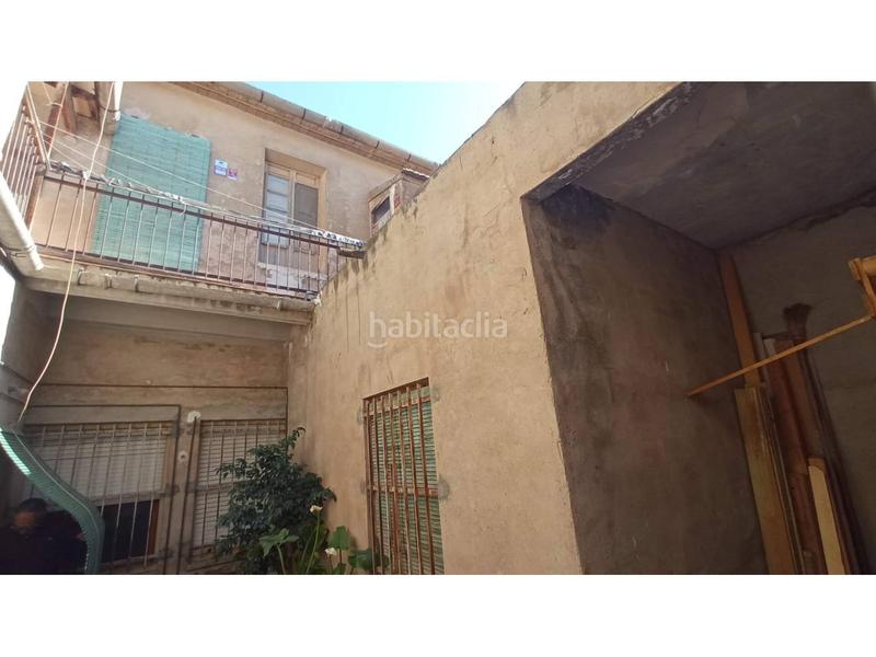 Foto d6b7b766-c4af-411d-8b9c-a87f13a1338f. Casa  unifamiliar en venta en Centro Elda