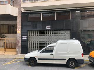 Lloguer Local Comercial  Pi y margall. Local en alquiler en elda
