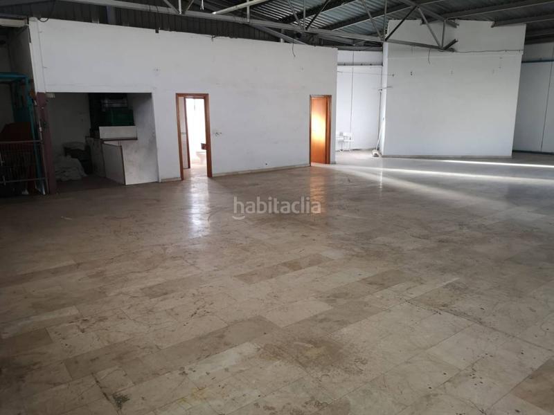 Foto 04c2cf84-64b6-4a69-8462-4c3fe1aa5710. Capannone industriale in Campo Alto-Club de Campo Elda