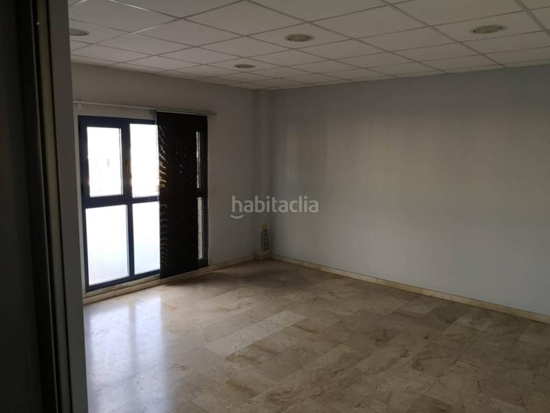 Foto fae381f6-4d5e-45a2-8bae-2ffe7b3de293. Capannone industriale in Campo Alto-Club de Campo Elda