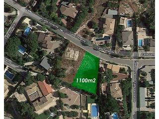 Terreny residencial a Tenerife  8. Parcela en venta en urbanización loma bada