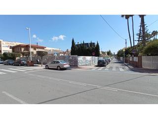 Terreny residencial a Los tilos 1. Parcela en venta en elda