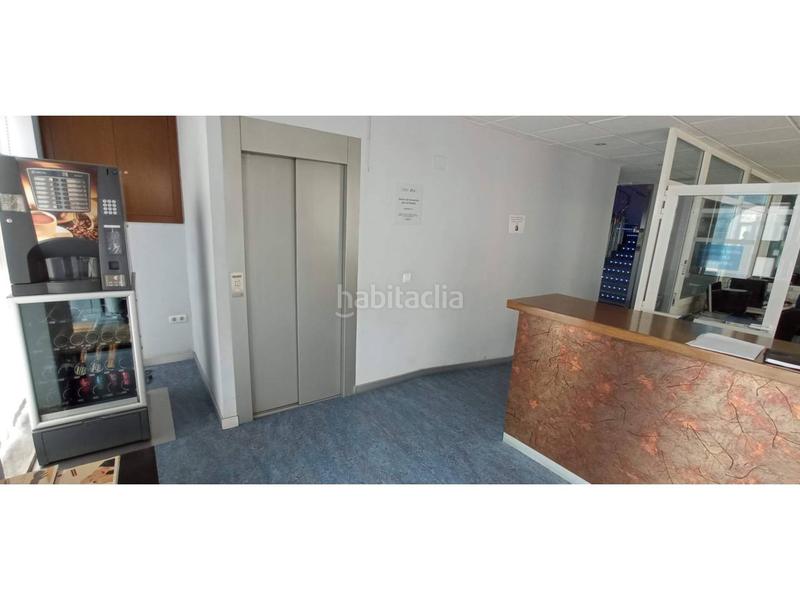 Foto 17d6a55e-8a1f-49ab-bbbd-1593be9333a4. Bureau dans jaime balmes 68 dans Petrer