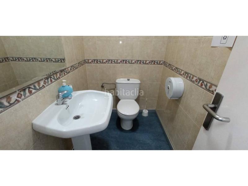 Foto 531c72f4-8a52-42d5-9e8a-d88399e8a6a6. Bureau dans jaime balmes 68 dans Petrer