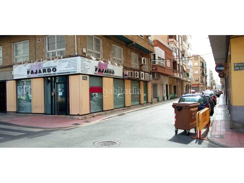 Foto e7de40d2-3516-43b2-87e3-a5e39c1e8d11. Bureau dans jaime balmes 68 dans Petrer