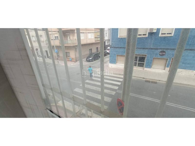 Foto edc494d0-bfc3-495c-a94e-2b025bff828c. Bureau dans jaime balmes 68 dans Petrer
