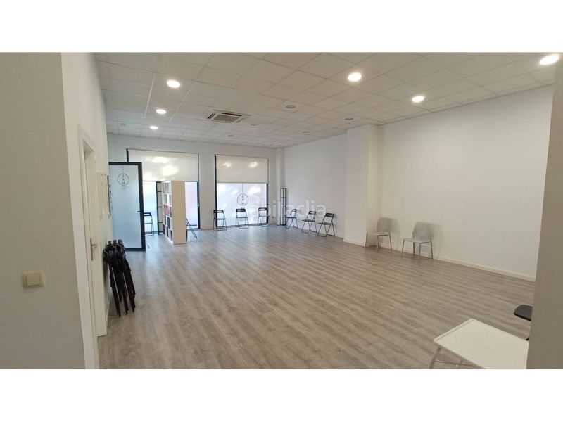 Foto 44ac9c69-f53c-4327-b663-fedf0a0752d5. Local comercial a Plaza de Toros-Avenida Chapí-Trinquete Elda