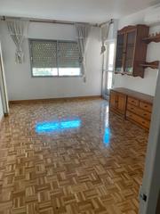 Pis a Casco Antiguo Sur. Vivienda en venta 4 dormitorios