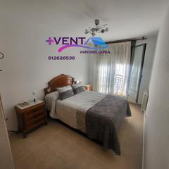 Pis a Calle la vega 101. Ref. 0598, +venta inmobiliaria, pone a su disposición la venta d