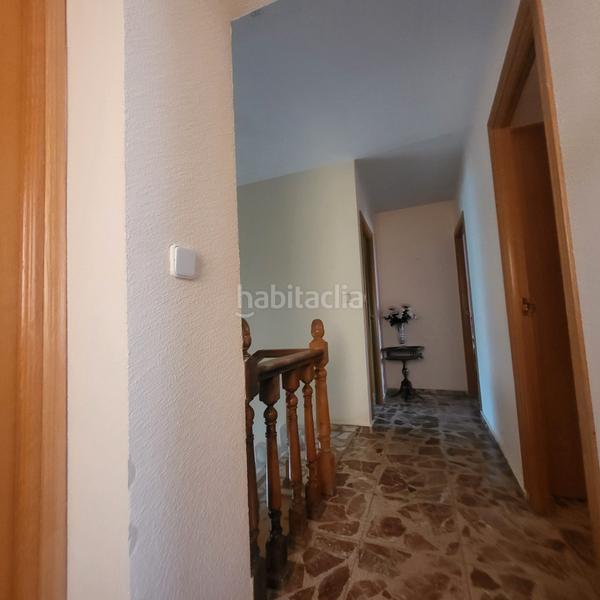 Foto 1f629f07-a303-4bbf-9adc-8746b3145fa0. Casa amb calefacció aparcament a Los Robles Seseña