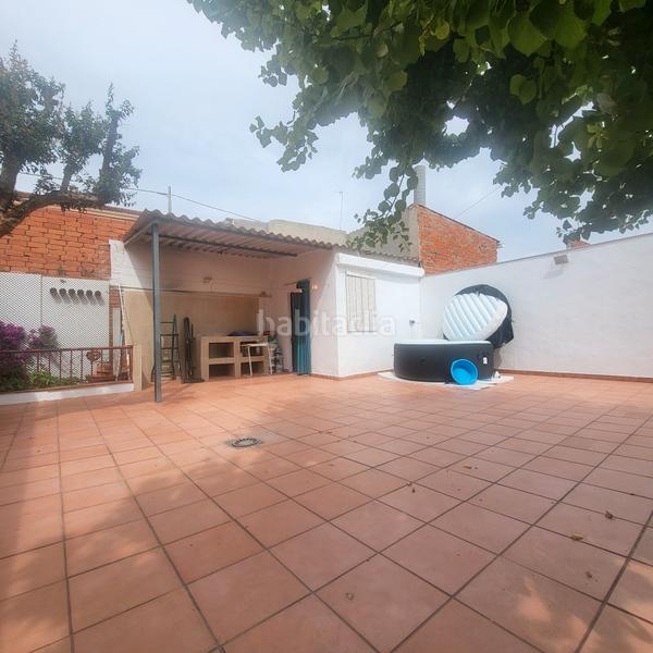 Foto 7a80620d-2e6a-4b61-9b0c-541117f2b983. Casa amb calefacció aparcament a Los Robles Seseña