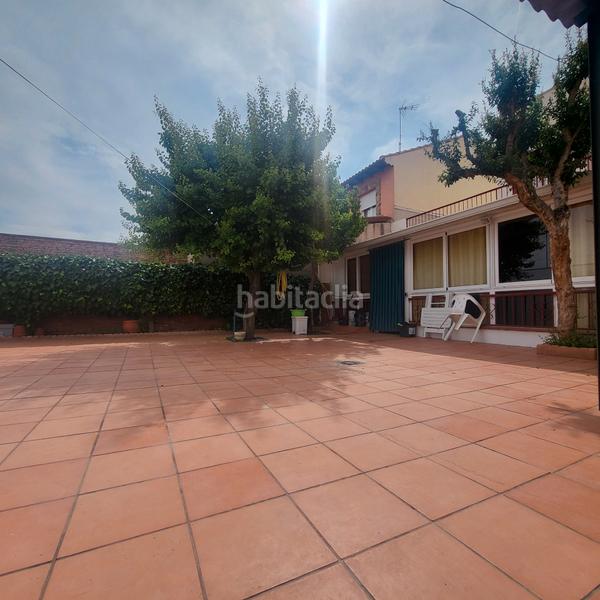 Foto d355ce2c-9ac2-412c-bd49-01eca30a9ed3. Casa amb calefacció aparcament a Los Robles Seseña