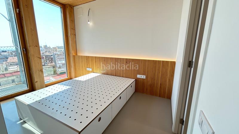 Foto 460d00e8-6974-43da-bef8-7215b9661a0f. Àtic amb calefacció a Guinardó Barcelona