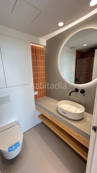 Foto d8784393-abec-4b25-a823-7fa4030aef76. Àtic amb calefacció a Guinardó Barcelona