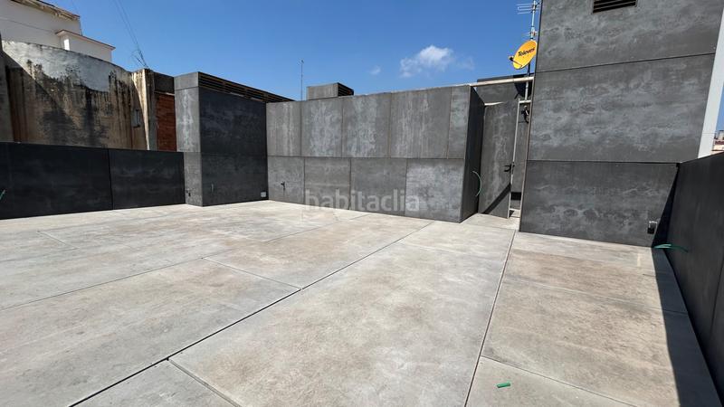 Foto ed54c78e-a261-44a0-b492-54b6def38e4e. Àtic amb calefacció a Guinardó Barcelona