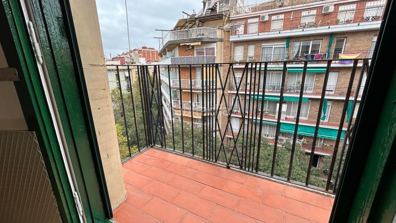Foto 8efa741d-5da7-4d5b-a2a2-e6e6f5c423d1. Alquiler piso precioso piso en finca regia, con orientación este!. en Barcelona